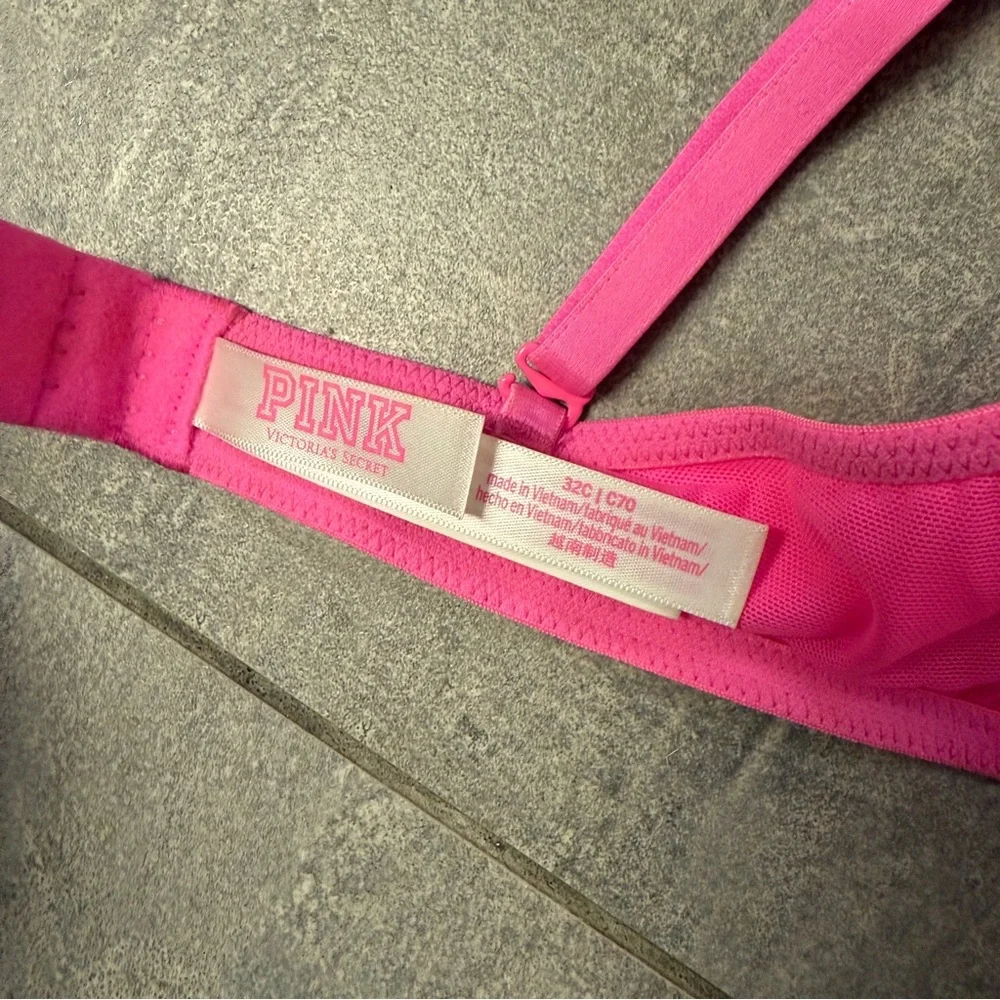 PINK Victoria’s Secret Wear Everywhere Super Push Up Bra Neon Silver Script 32C - Picture 4 of 6